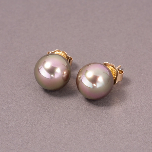 Kolczyki ze szklaną perłą Majorka w kolorze mokka. DWIE KROPLE KAWY