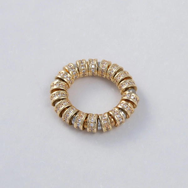 Pozłacany pierścionek z obręczami w cyrkoniach. LA ROTONDE