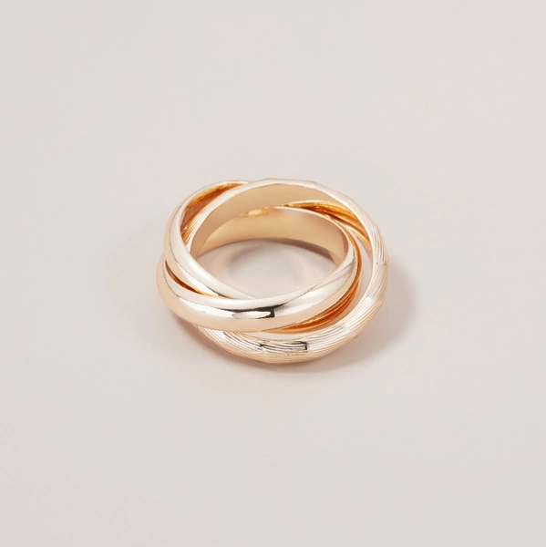 Oryginalny pierścień w minimalistycznym stylu. HARMONY